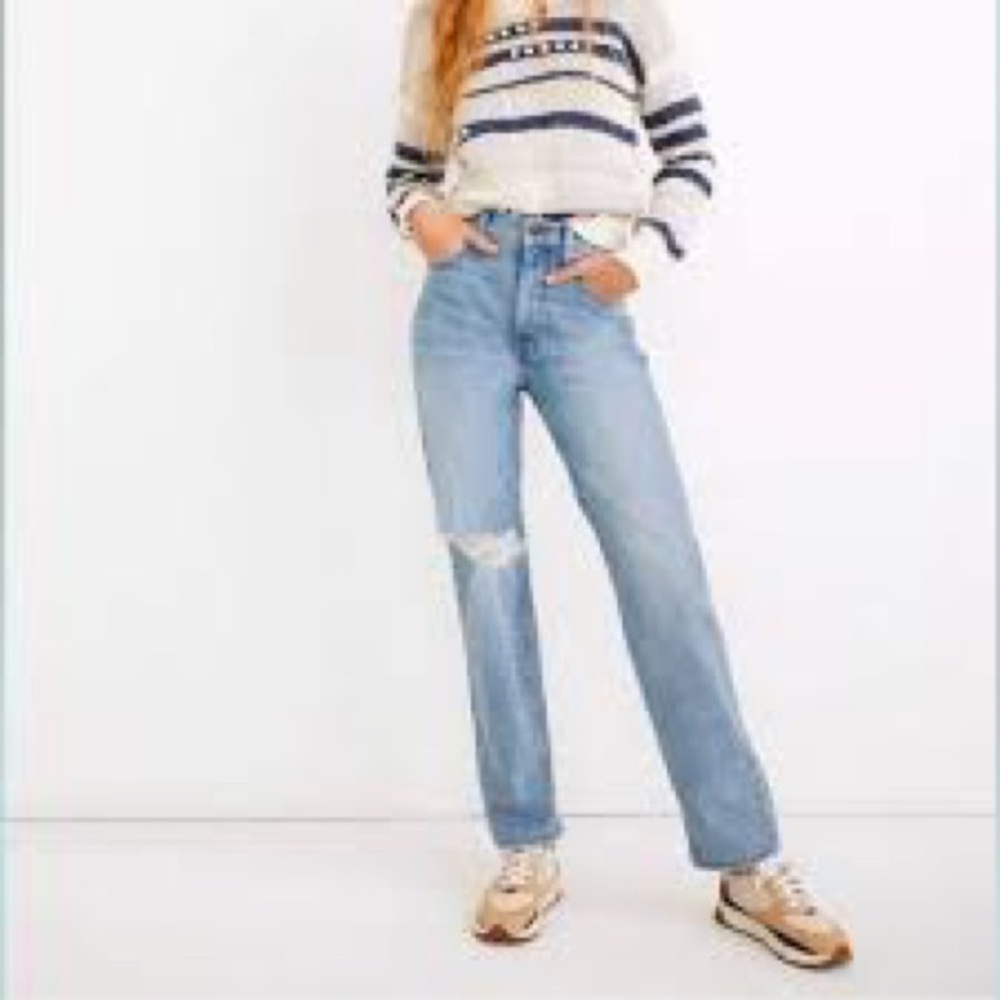 Madewell Women’s 30 The Perfect High Rise Vintage Distressed Straight Leg Jeans